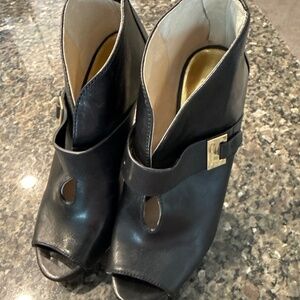 Michael Kors  black 100% leather open toes high heels shoes